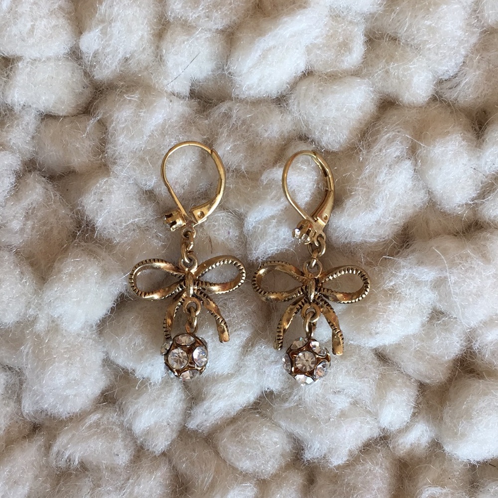 Betsy Johnson | Diamond Bow Earrings